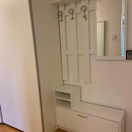 Apartamento 3-rooms Arena *