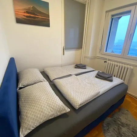 3-rooms Arena